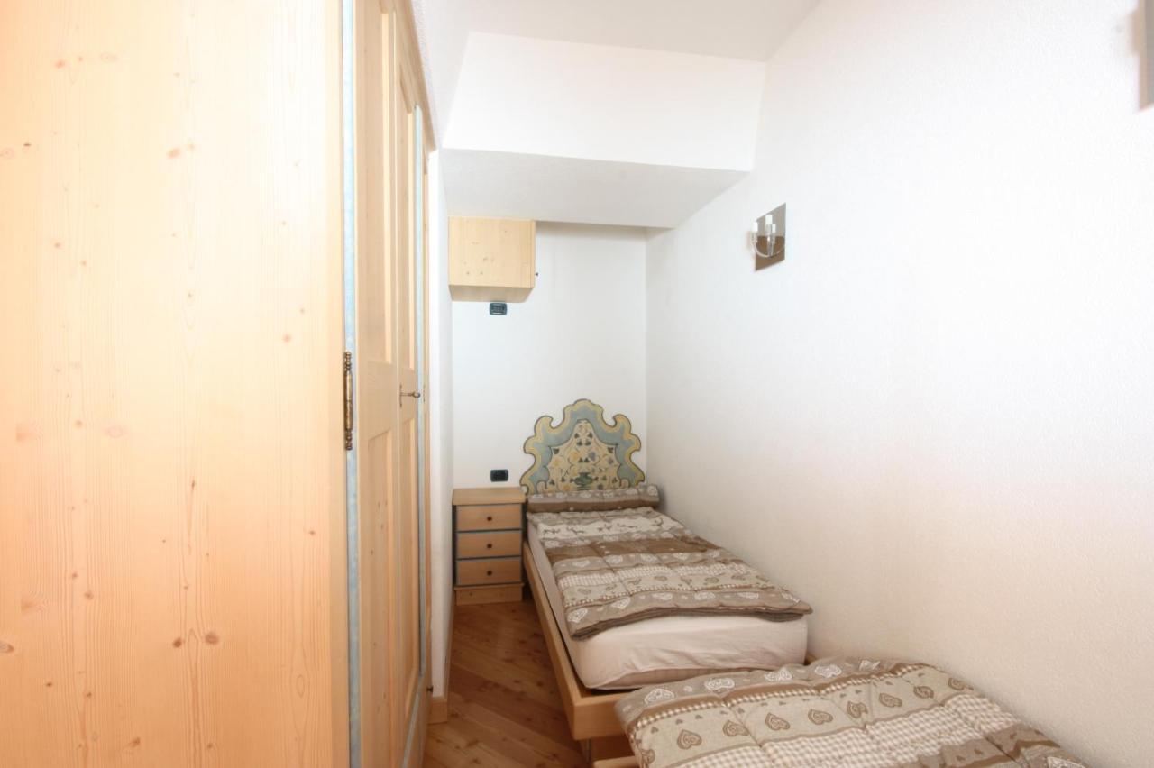 Marilleva 1400 Appartamenti Montana Exterior foto